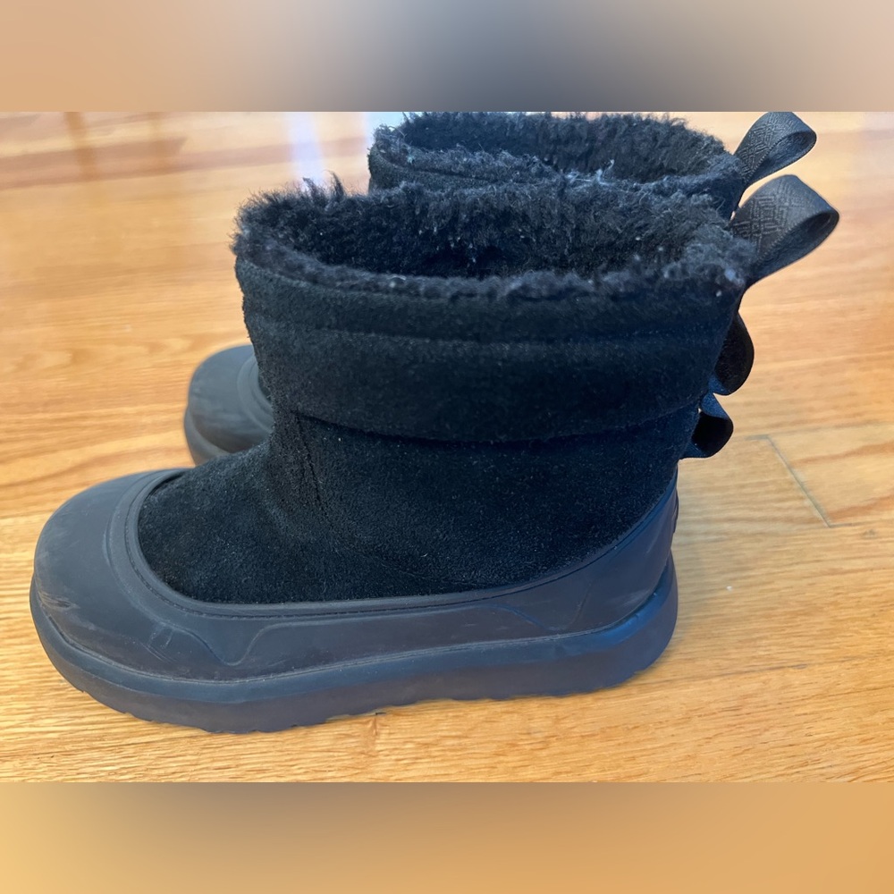 UGG Black Kids Boots UGG Unisex-Child K Classic Mod winter Rain Boot